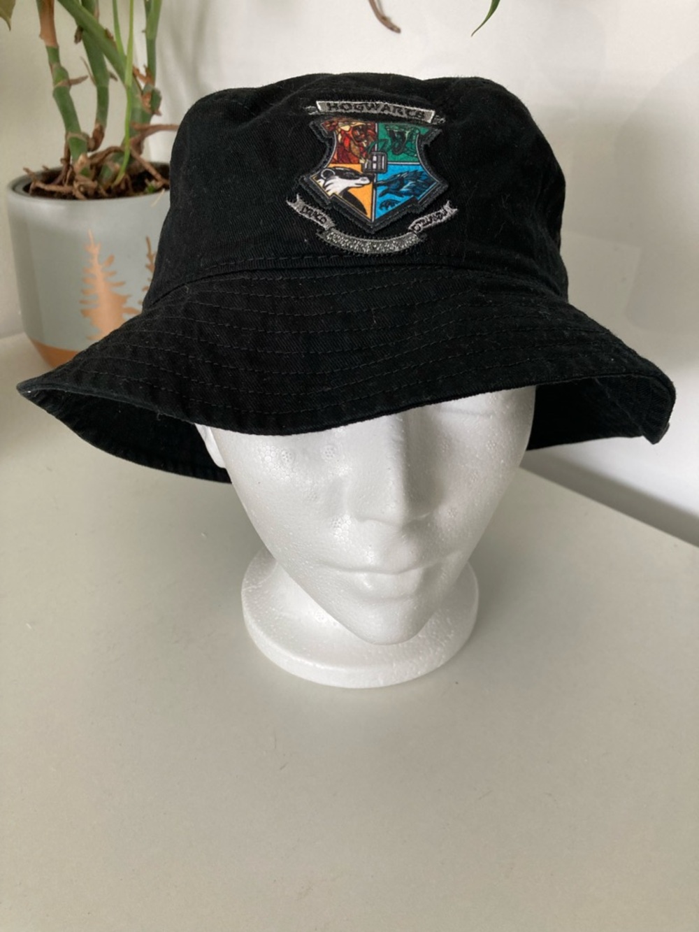 Harry Potter Kids Bucket Hat with Hogwarts Crest